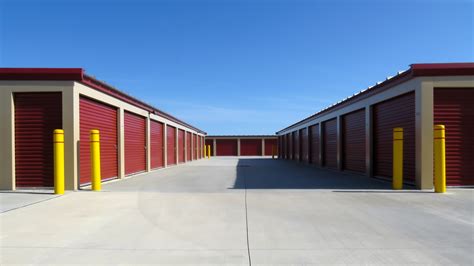 cheap self storage units